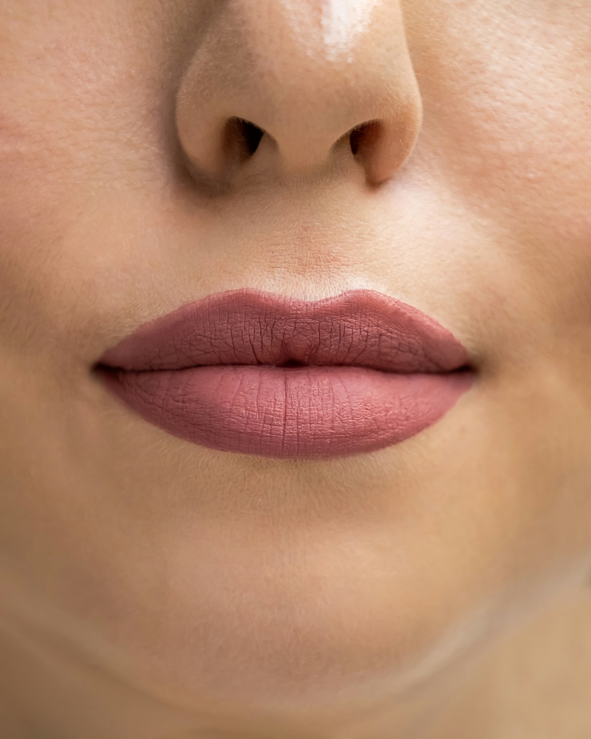 Lip Blush by Yone Kimura